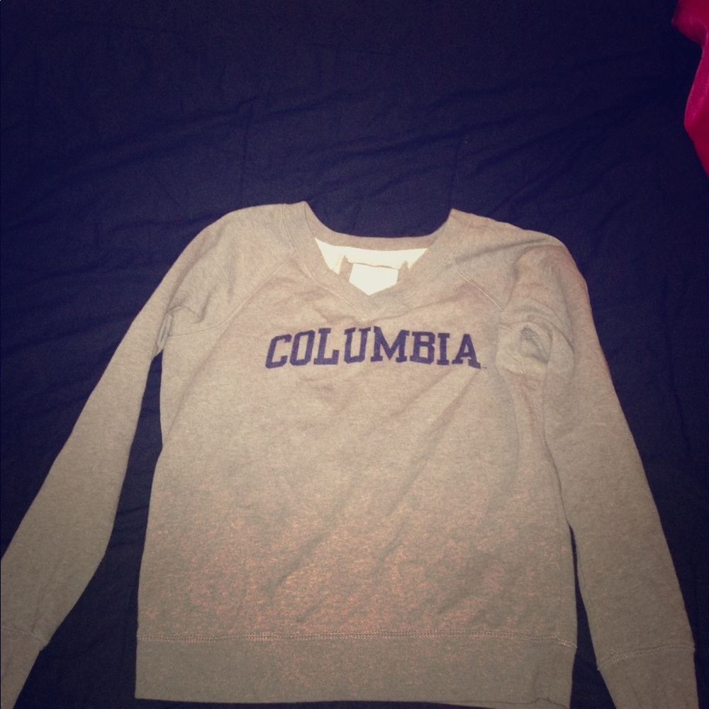 Columbia university sweatshirt in medium